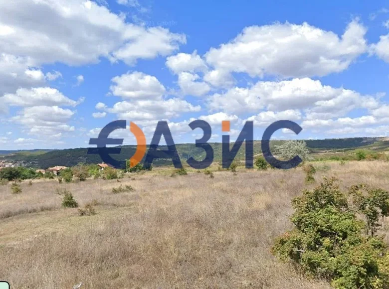 Propiedad comercial 3 000 m² en Obrochishte, Bulgaria