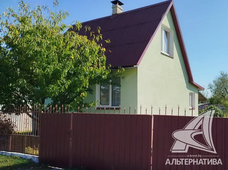 Casa 57 m² Kamianica Zyravieckaja, Bielorrusia