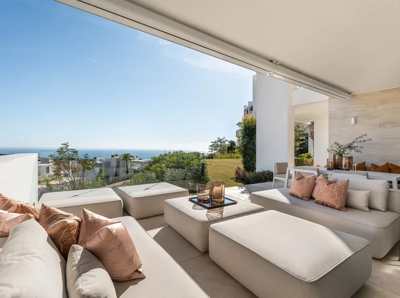 3 bedroom apartment 192 m² Ojen, Spain