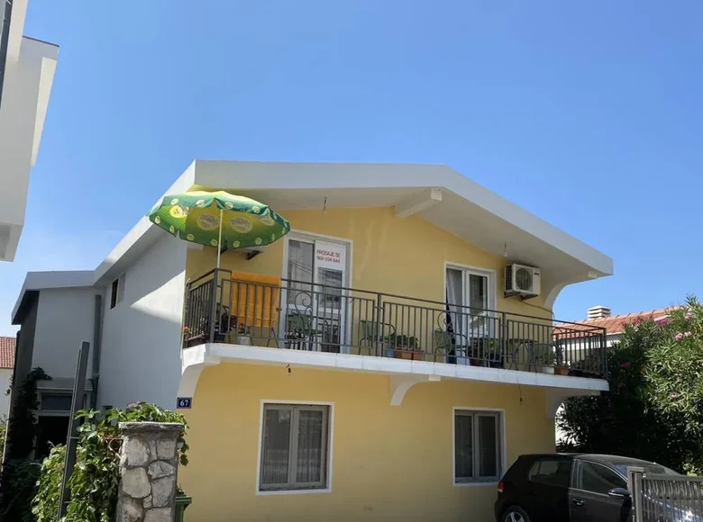 Haus 6 Schlafzimmer 194 m² Bar, Montenegro