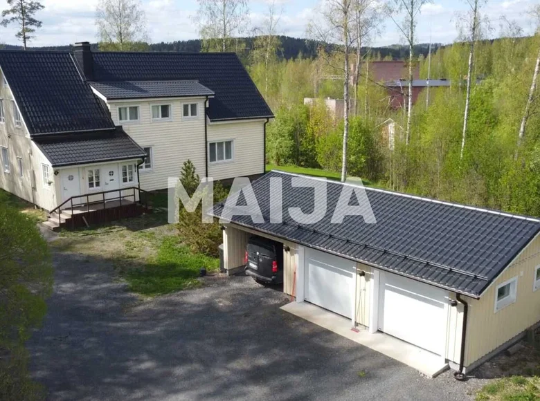 Dom 7 pokojów 240 m² Vaajakoski, Finlandia