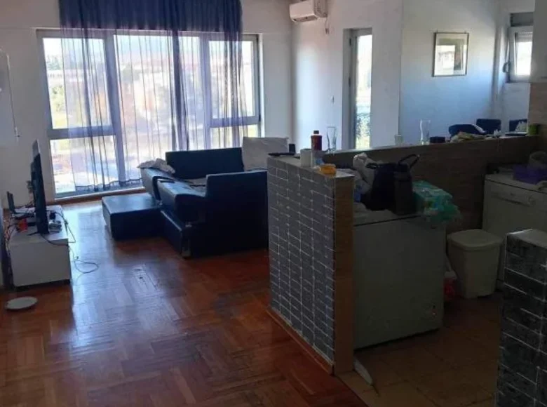 3 bedroom apartment 93 m² Podgorica, Montenegro