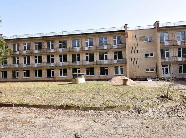 Hôtel 3 350 m² à Zdanovicki sielski Saviet, Biélorussie