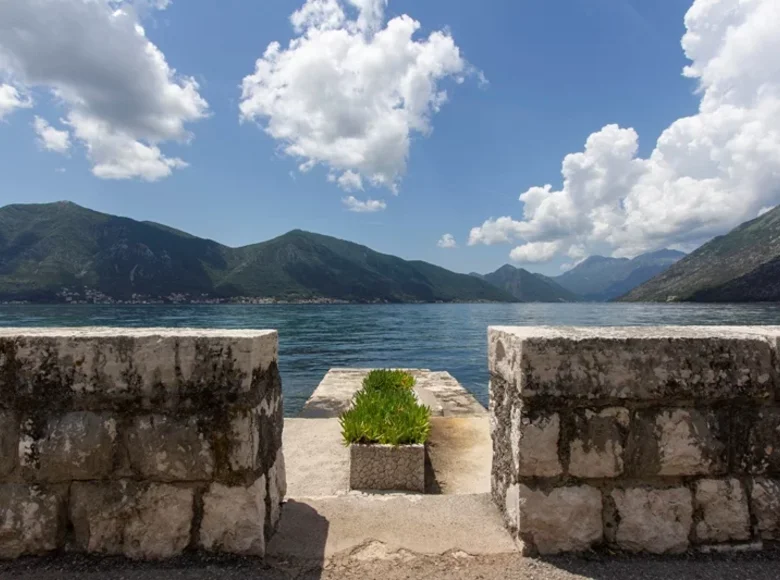 Casa 5 habitaciones  Ljuta, Montenegro