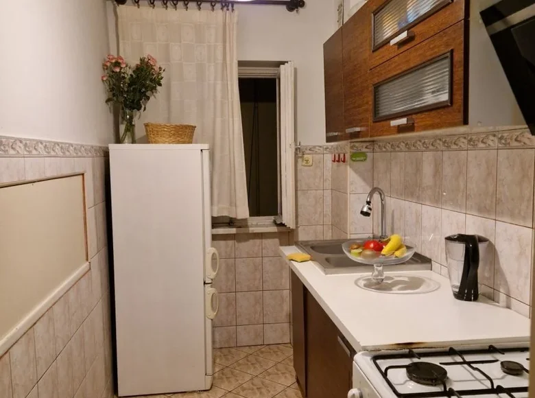 Mieszkanie 3 pokoi 57 m² Warszawa, Polska