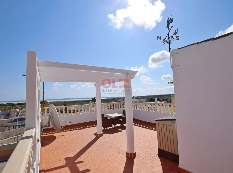 2 bedroom Villa 70 m² San Miguel de Salinas, Spain