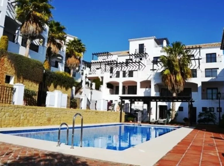 2 bedroom apartment 103 m² Marbella, Spain