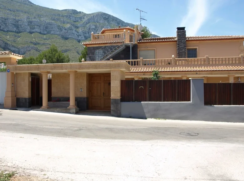 Propiedad comercial  en Denia, España