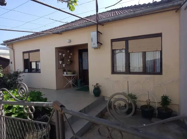 Casa 4 habitaciones 106 m² Burtaisi, Montenegro