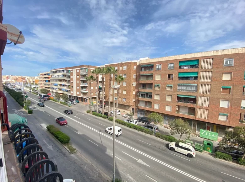 Apartamento 4 habitaciones 80 m² Torrevieja, España