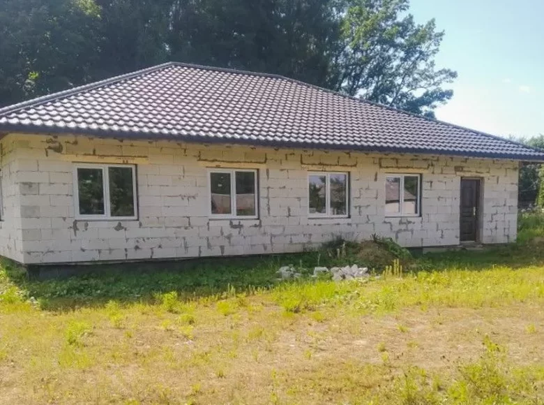 House 180 m² Valozhyn District, Belarus