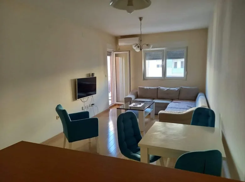 1 bedroom apartment 462 m² in Podgorica, Montenegro