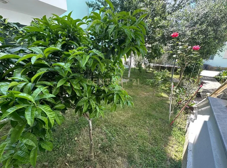 2 bedroom apartment 83 m² Golem, Albania