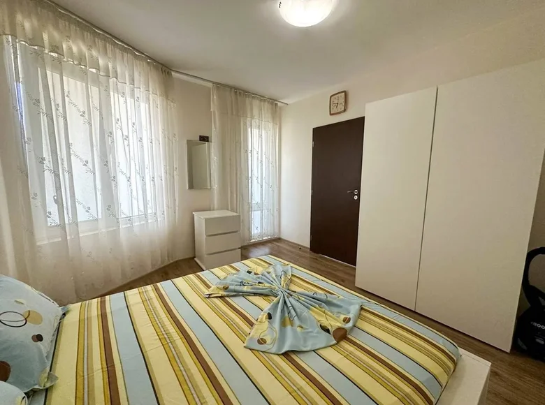 2 bedroom apartment 63 m² Byala, Bulgaria