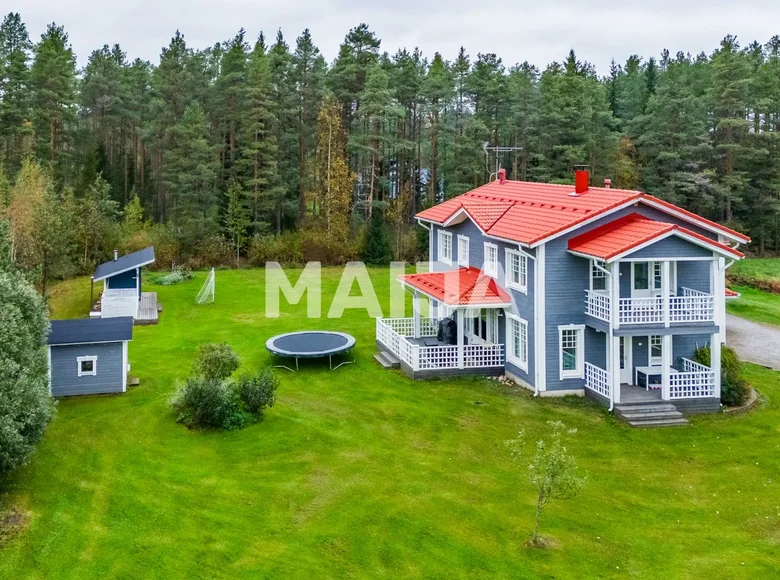 Dom 7 pokojów 154 m² Revonlahti, Finlandia