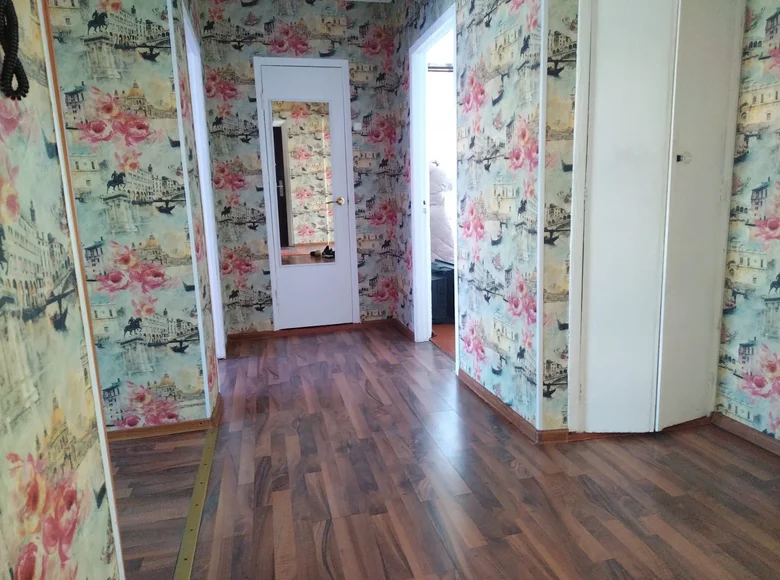 Квартира 4 комнаты 74 м² Запорожское, Россия