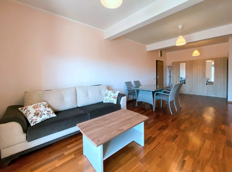 Wohnung 4 Zimmer 91 m² Budva, Montenegro