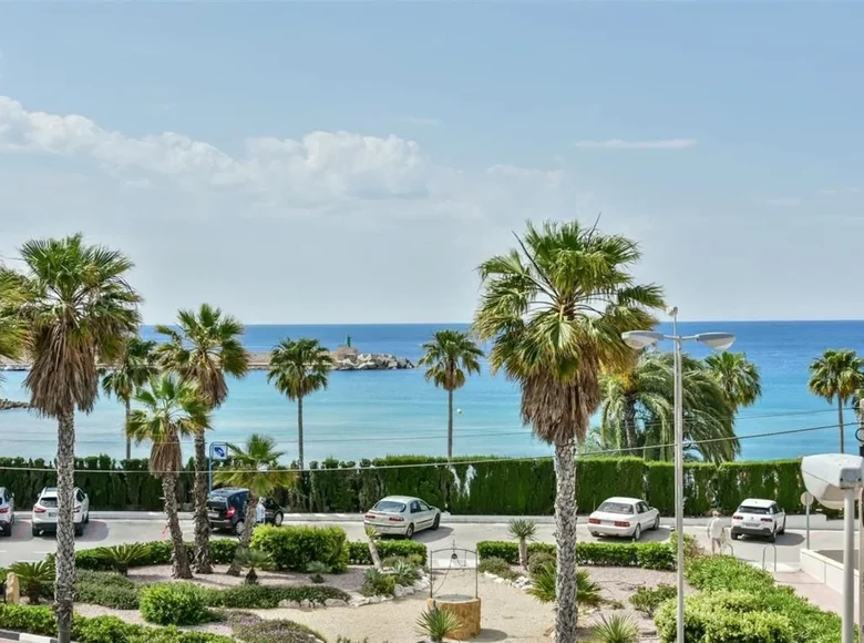 Wohnung 3 Schlafzimmer 143 m² Calp, Spanien