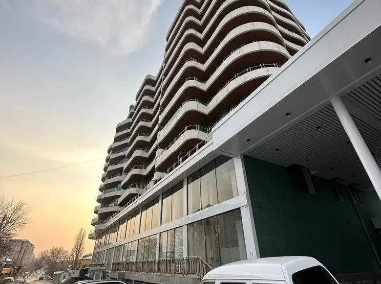 Kvartira 3 xonalar 103 m² Toshkentda