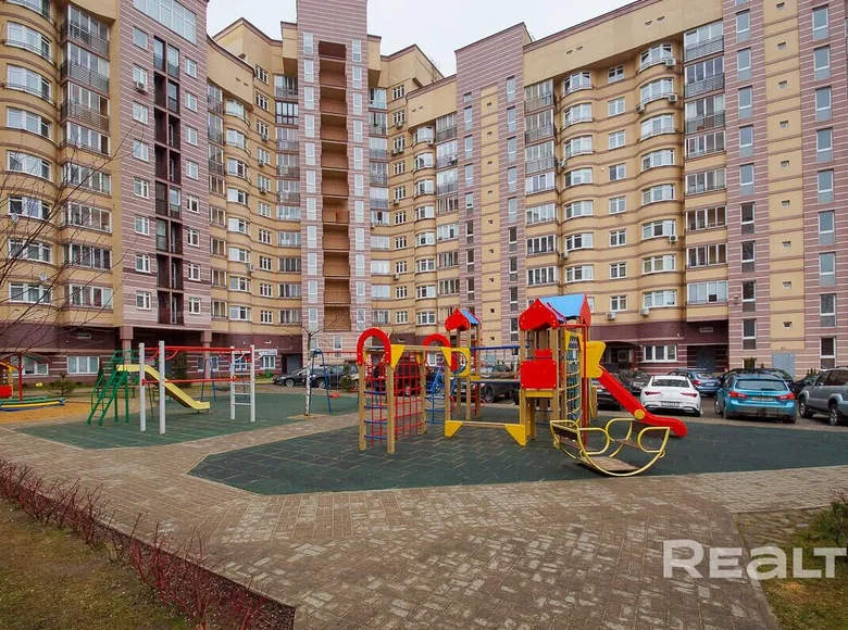 Appartement 2 chambres 68 m² Minsk, Biélorussie