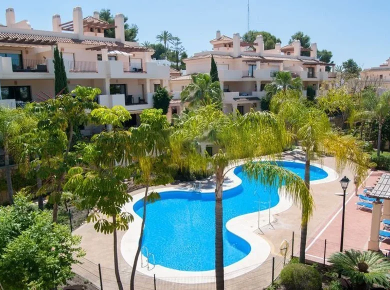 2 bedroom apartment  Marbella, Spain