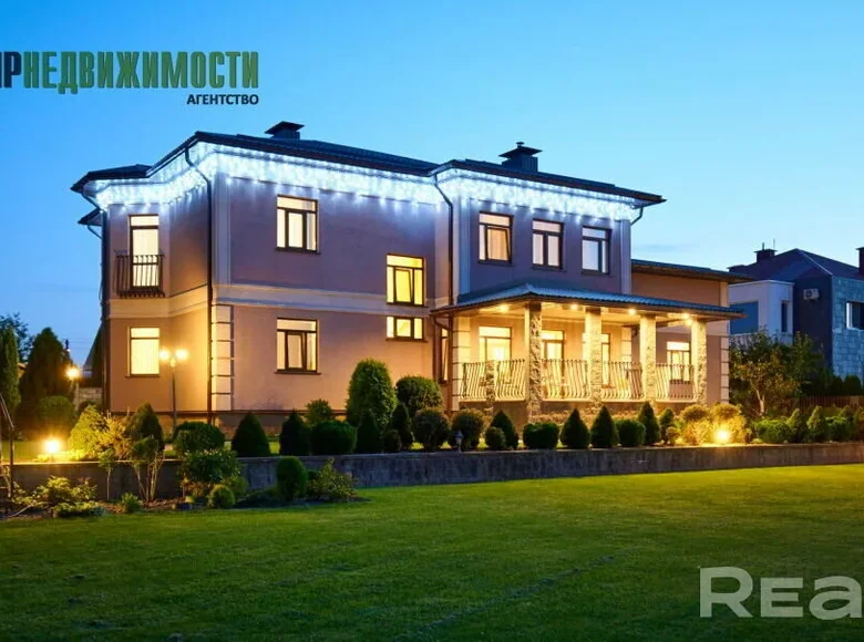 Casa de campo 520 m² Zhdanovichy, Bielorrusia