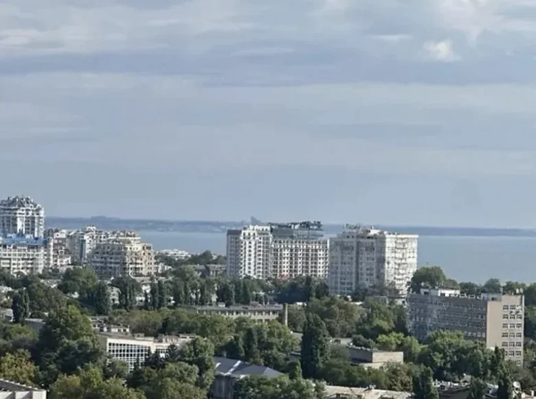 Mieszkanie 2 pokoi 104 m² Odessa, Ukraina