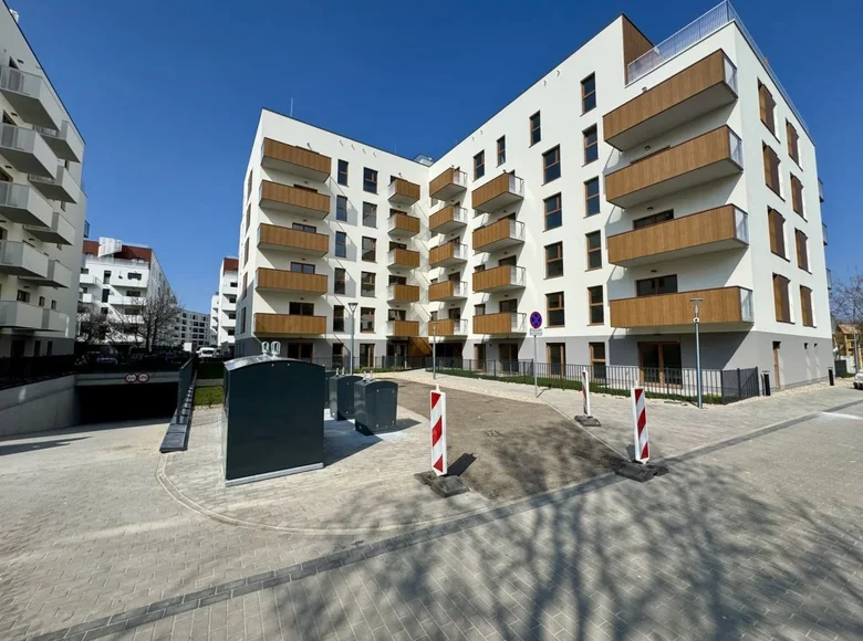 Mieszkanie 2 pokoi 38 m² Poznań, Polska