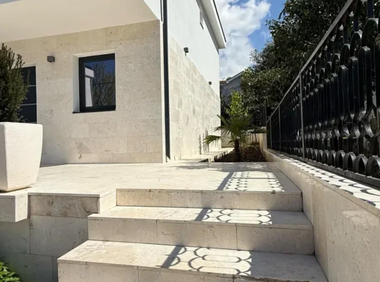 Maison 4 chambres 138 m² Dobra Voda, Monténégro