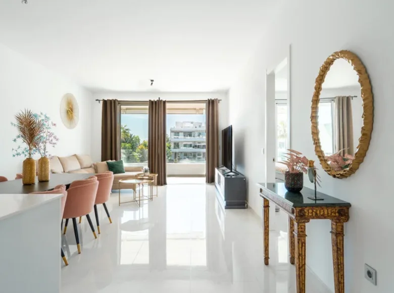 2 bedroom apartment  Bel Air, Spain