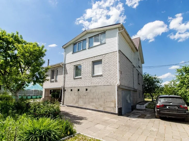 Commercial property 180 m² in Dziamidavicki sielski Saviet, Belarus