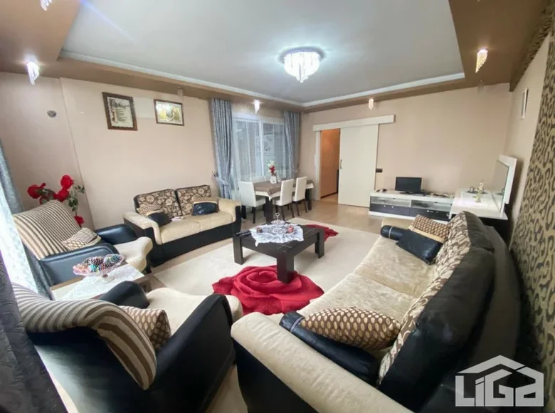 Квартира 4 комнаты 140 м² Эрдемли, Турция