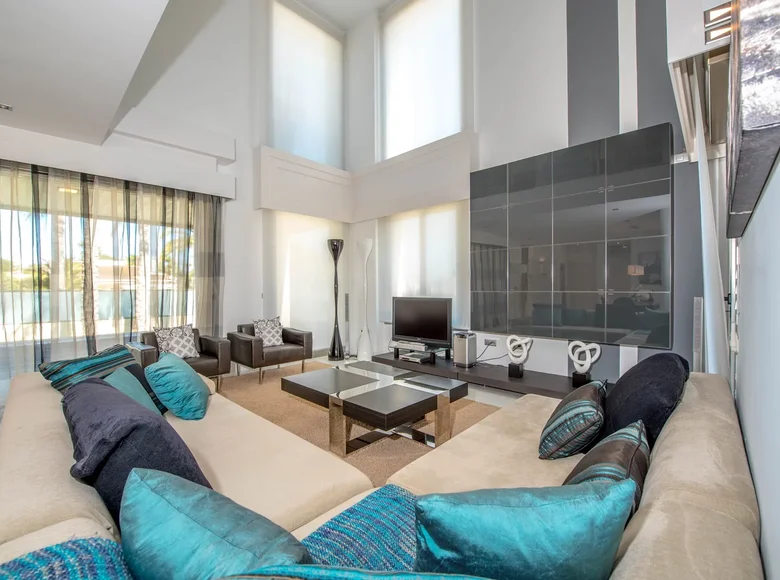 4 bedroom Villa 300 m² Izhevsk, Russia