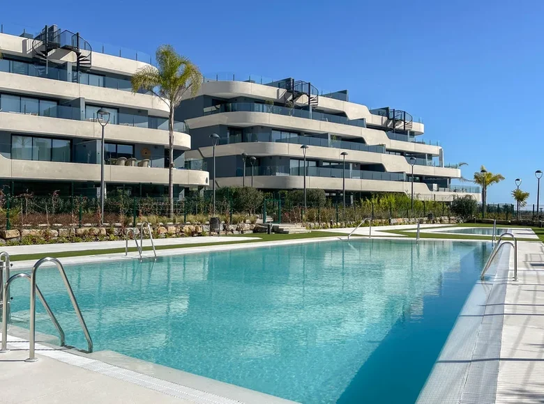 Wohnung 2 Schlafzimmer 104 m² Estepona, Spanien