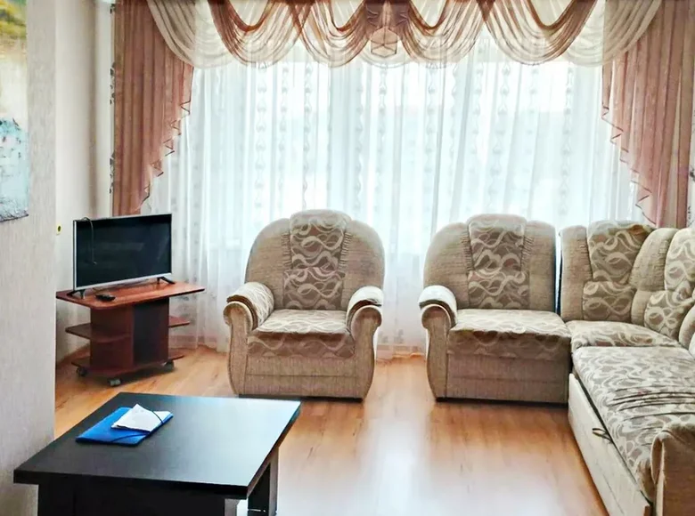 3 room apartment 68 m² Sluck, Belarus