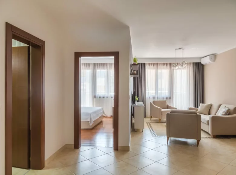 Mieszkanie 2 pokoi 63 m² Budva, Czarnogóra