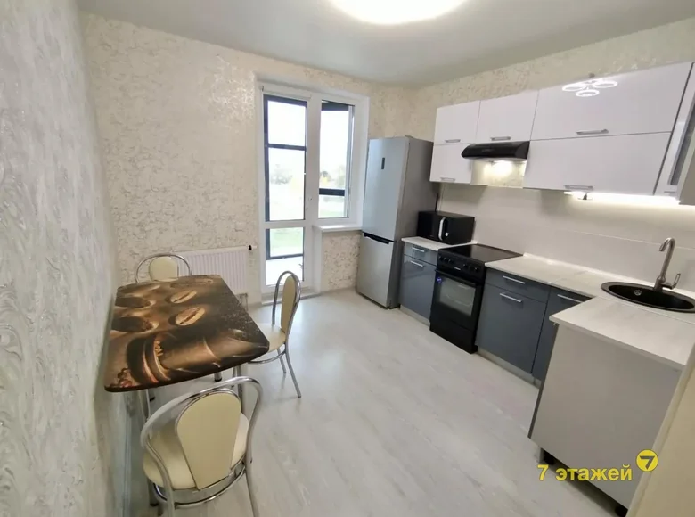 Квартира 1 комната 45 м² Марьина Горка, Беларусь