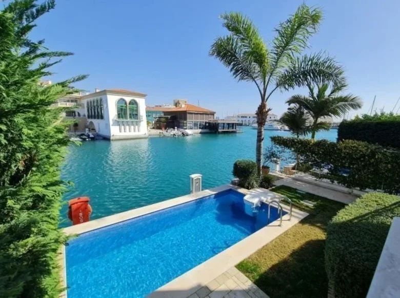 4 bedroom house 243 m² Limassol, Cyprus