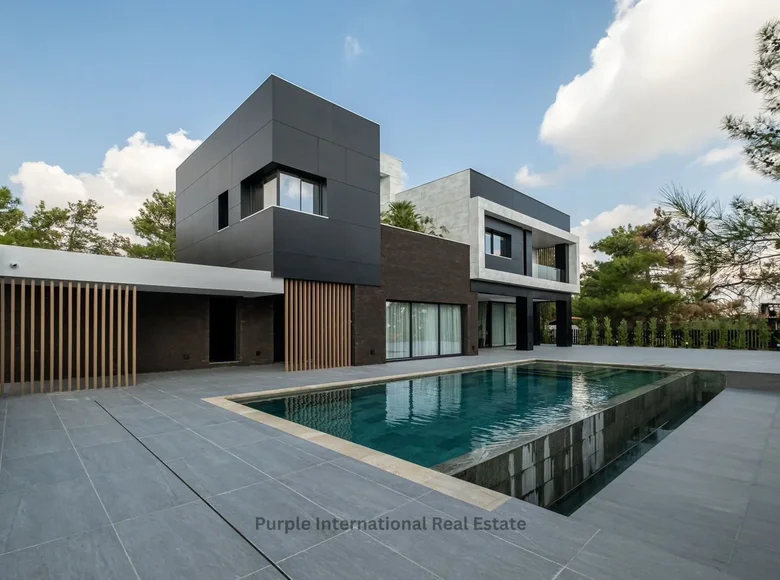 7 bedroom villa 900 m² Souni–Zanatzia, Cyprus