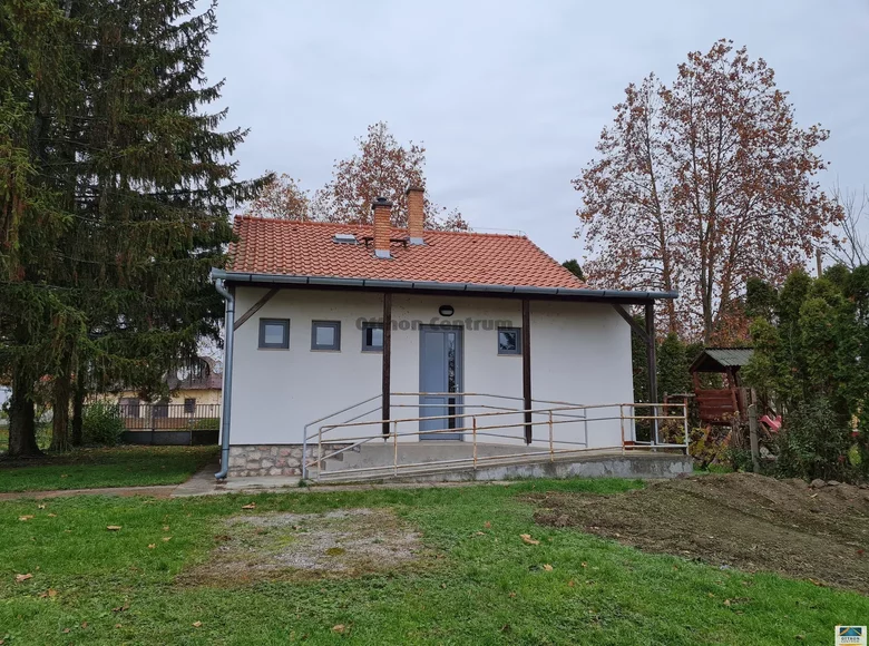 Casa 3 habitaciones 63 m² Szabadszentkiraly, Hungría
