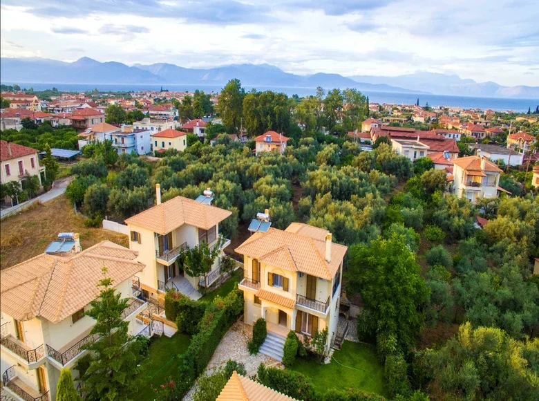 Willa 5 pokojów 180 m² Municipality of Aigialeia, Grecja