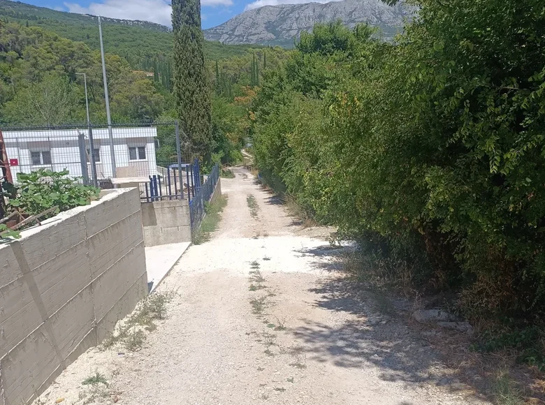 Land  Sutorina, Montenegro