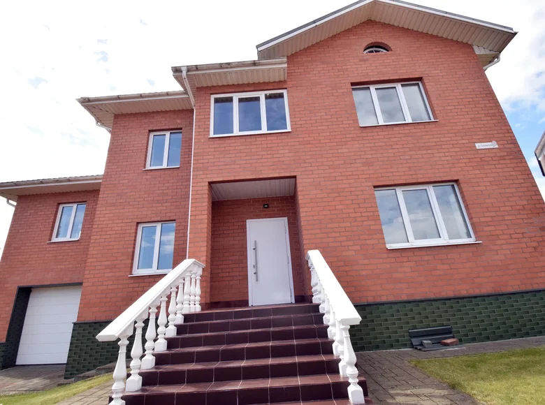 4 bedroom house 250 m² Chaciežyna, Belarus