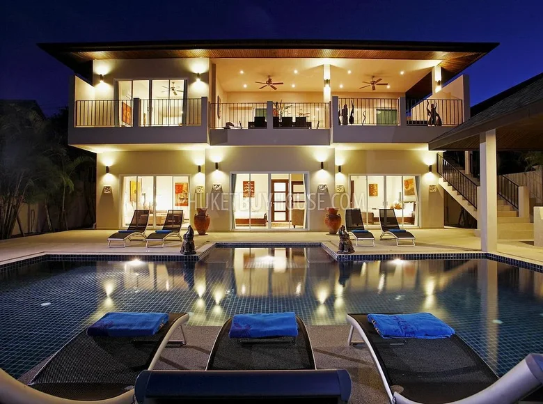 7 bedroom villa  Rawai, Thailand