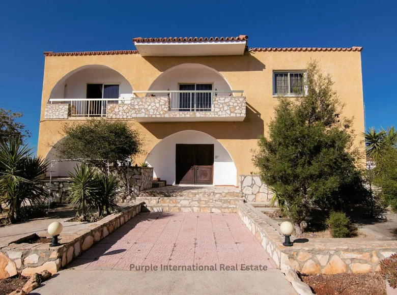 5 bedroom villa 300 m² Ayia Napa, Cyprus