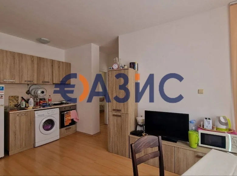 Mieszkanie 2 pokoi 77 m² Tankovo, Bułgaria