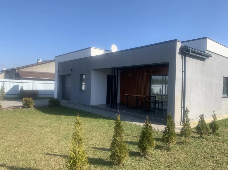 Casa 3 habitaciones 130 m² Kapciouski sielski Saviet, Bielorrusia