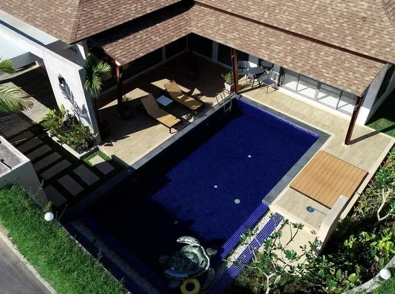 3 bedroom villa 237 m² Phuket, Thailand