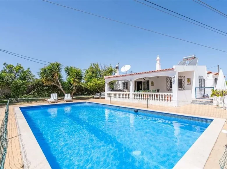 2 bedroom Villa 195 m² Albufeira, Portugal