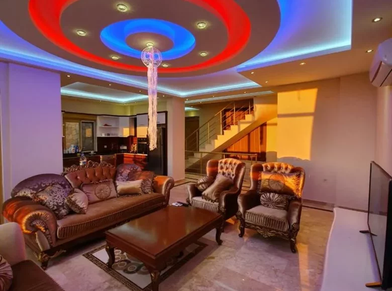 Villa de 5 habitaciones 550 m² Alanya, Turquía